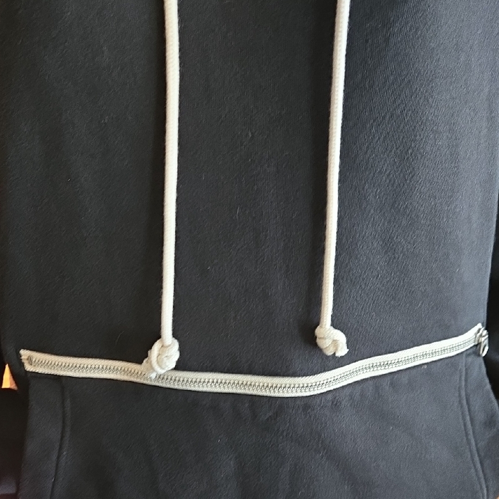 Houston Rockets Nike Standard Issue Black Hoodie with White Drawstrings - Picture 5 of 7